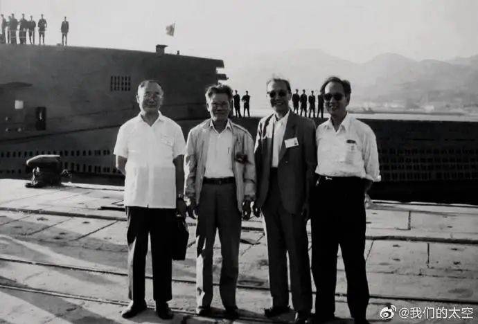 黄晓明等发文悼念