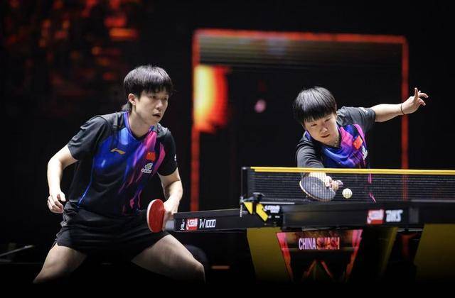 王楚钦称体力已达极限，国乒黑马连克日本对手继续“开挂”