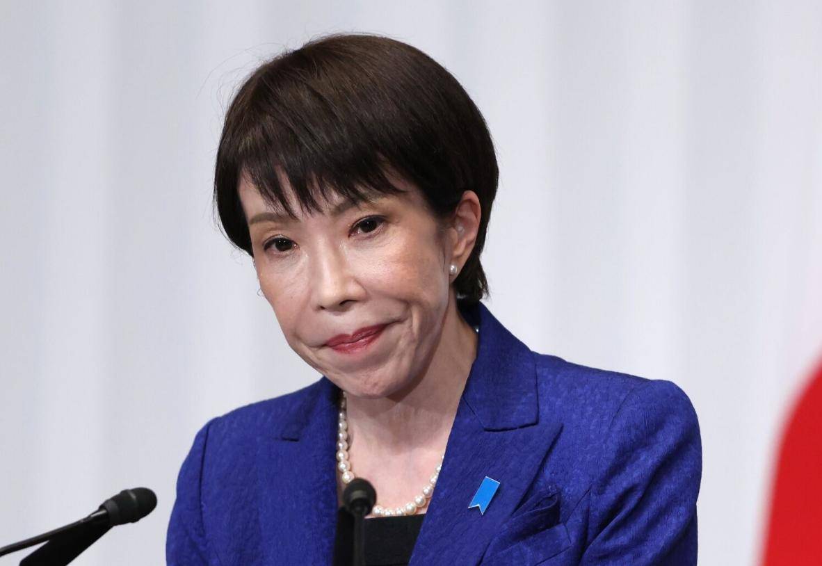 高市早苗一意孤行，日本160地爆发抗议，中国反制升级，取消中日53条航线！