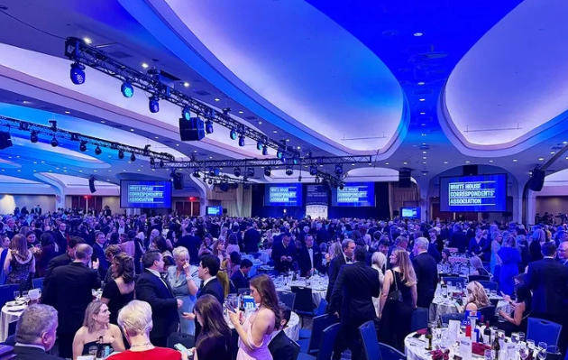 白宫晚宴提前结束，没上桌的2600份龙虾去哪了？特朗普希望重办，预计还需2600份