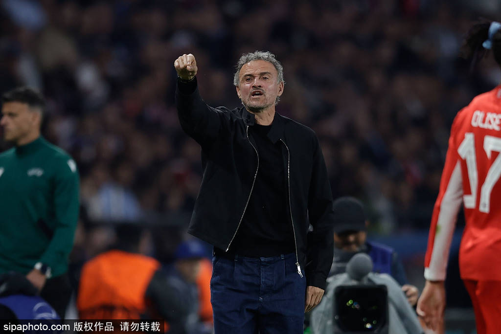恩里克：这是执教15年生涯最佳比赛 次回合巴黎还要赢
