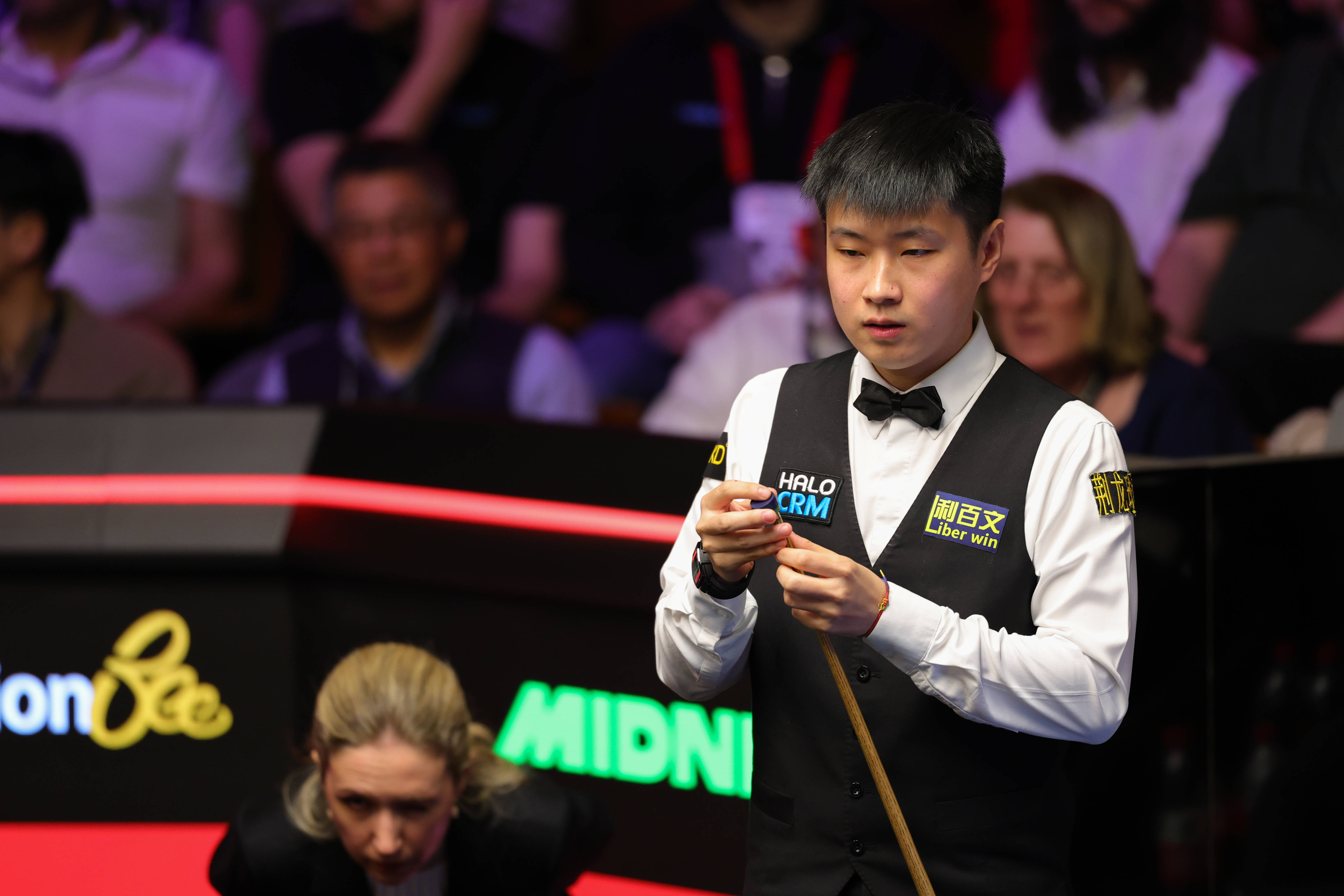 斯诺克世锦赛1/4决赛第二阶段：赵心童8-8肖恩-墨菲